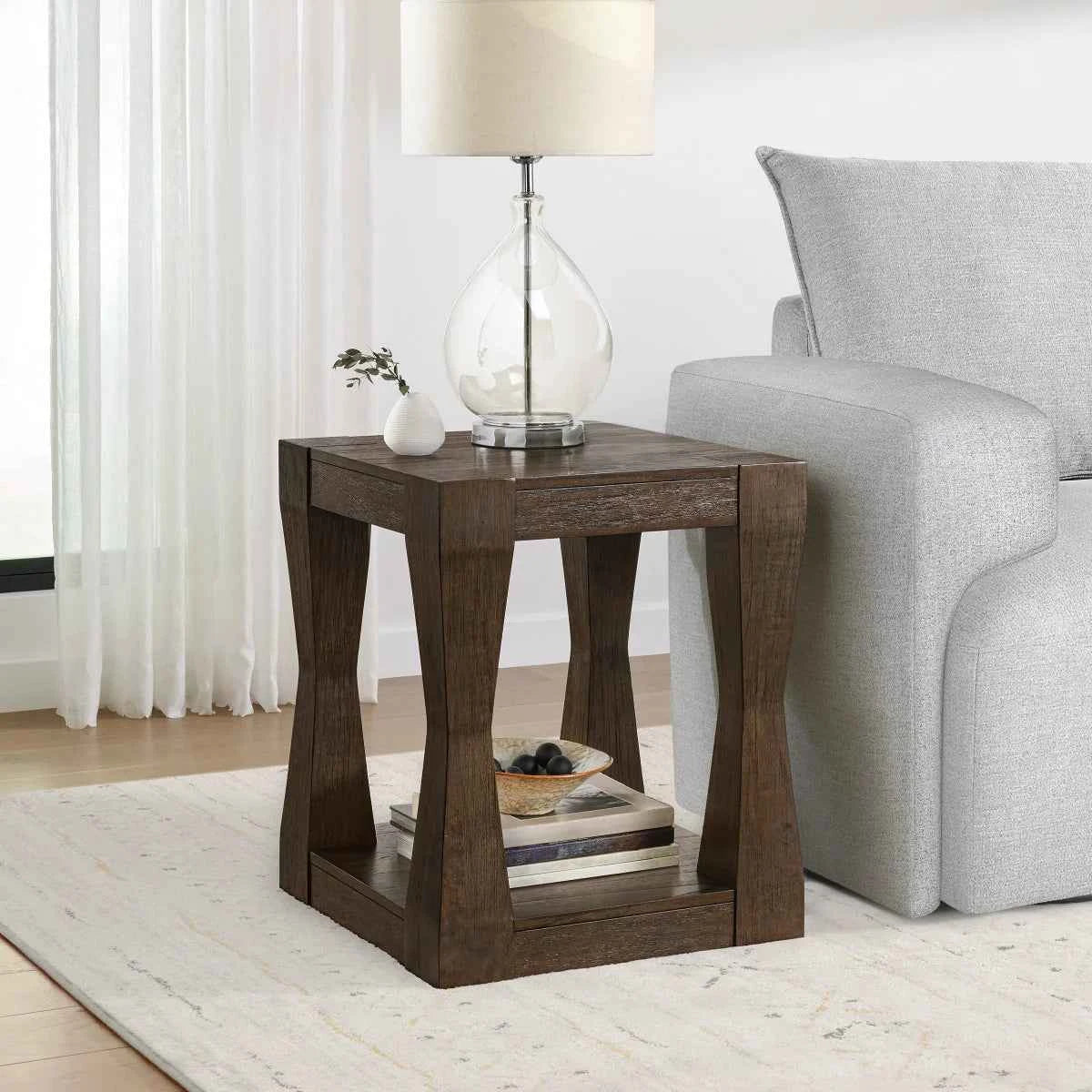 Kingswood End Table – Stylish Wooden Accent Table for Living Rooms