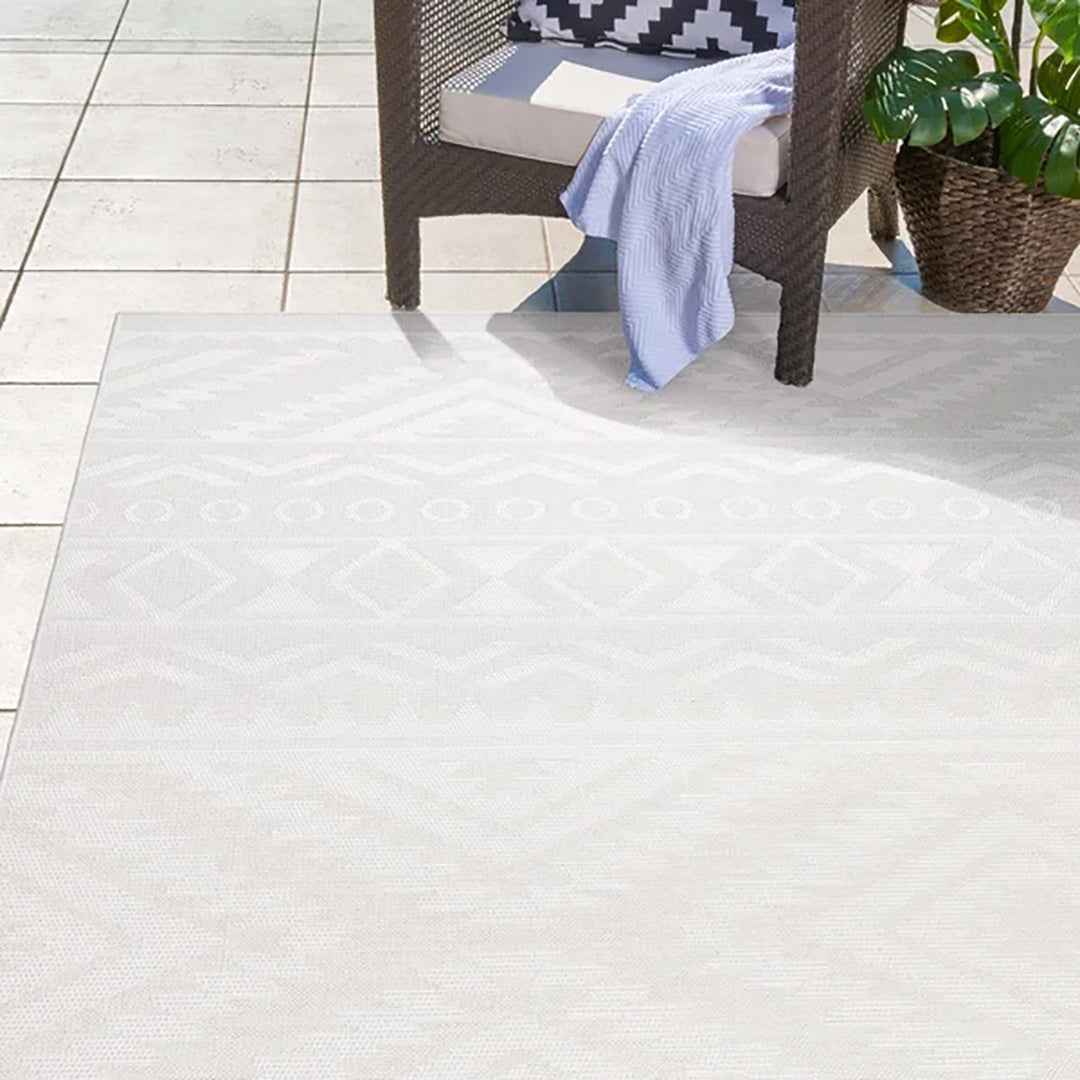 NAPLES Chalon Cream 6'6" x 9'6" Area Rug – Elegant Indoor/Outdoor Cream Rug for Living & Dining Spaces