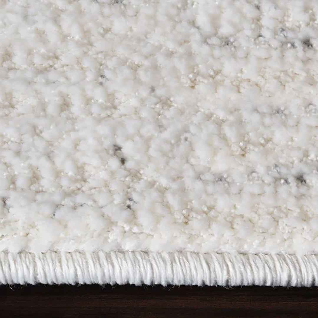 RENWIL Dallis 5'3" x 7'3" Area Rug – Modern Decorative Rug for Living Room & Bedroom